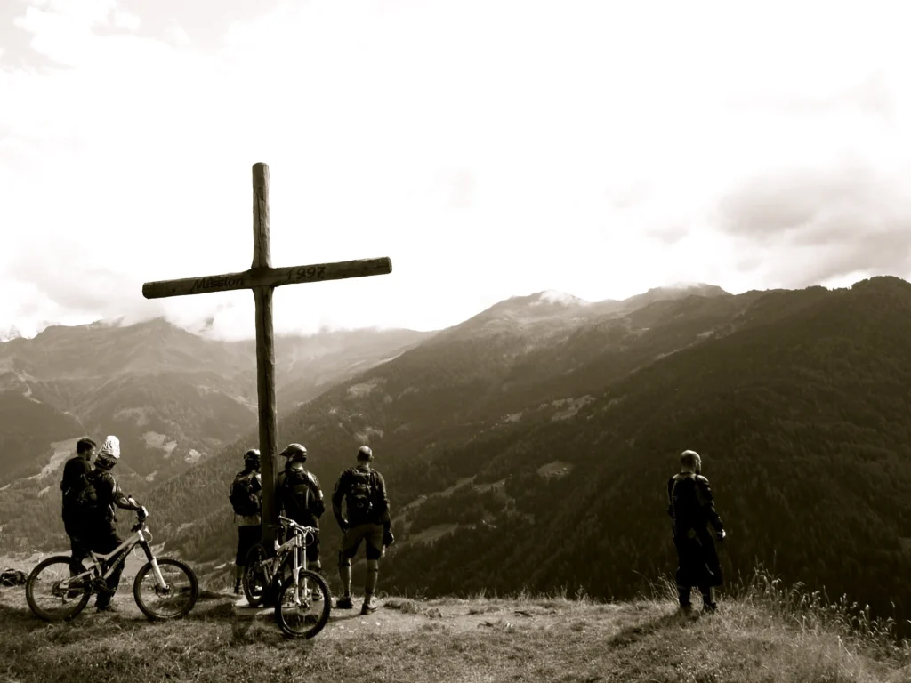In the mid-2000’s we ran DH-specific trips with BC guides Joe Schwartz, Wade Simmons and Stephen Matthews at the helm. This photo is from the slopes near Verbier.