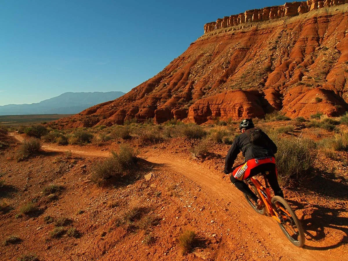Man riding XC in Utah